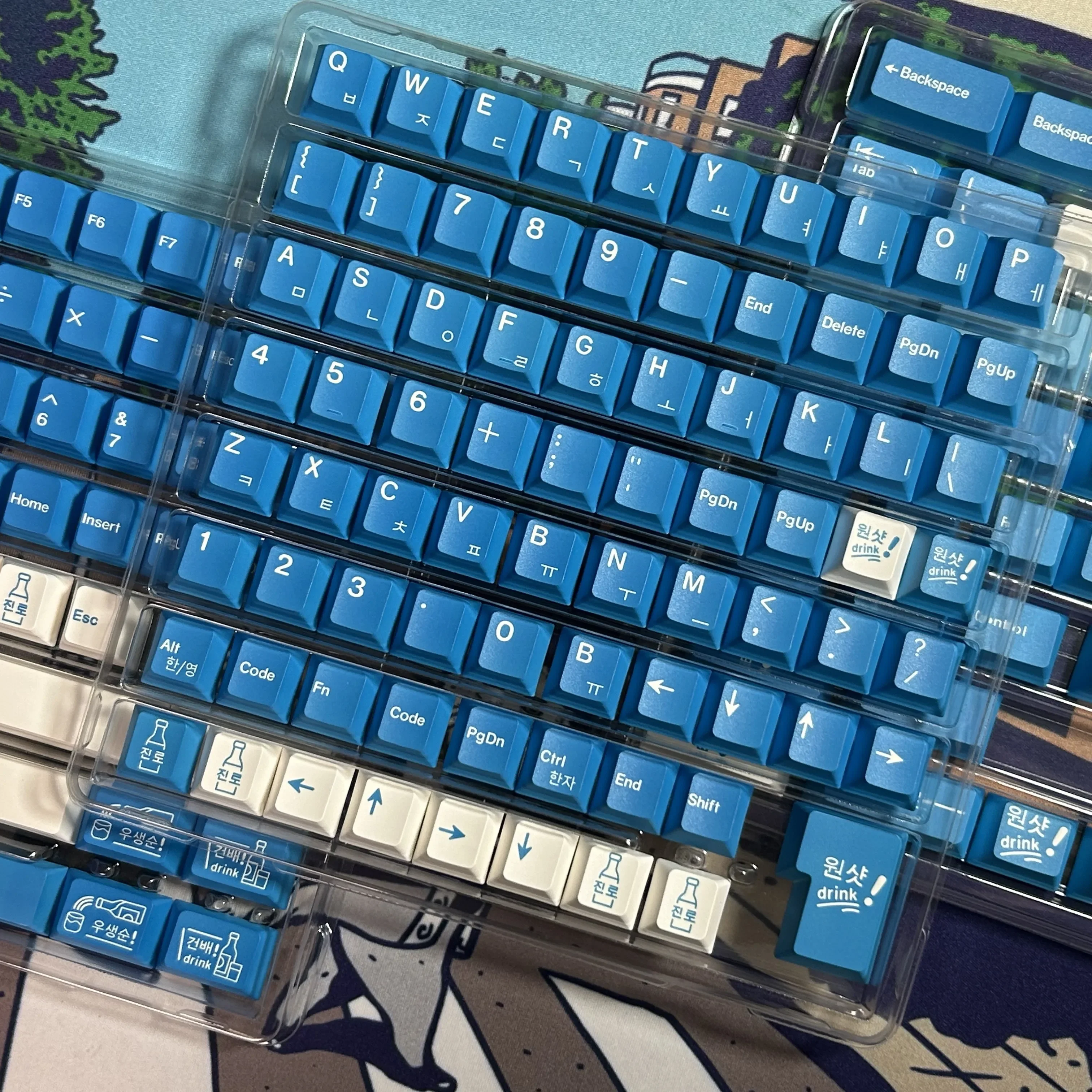 Shochu five-sided sublimation customized PBT full set of keycaps, including 7U compatible ALCIE
Shochu five-sided sublimation customized PBT full set of keycaps, including 7U compatible ALCIE