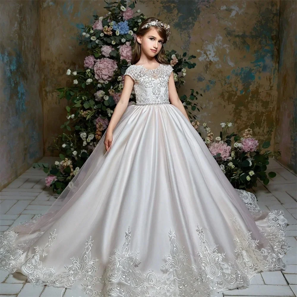 Customized White Flower Girl Dress For Wedding Appliques Lace Sleeveless Tulle Floor Length Kids Birthday First Communion Gown
Customized White Flower Girl Dress For Wedding Appliques Lace Sleeveless Tulle Floor Length Kids Birthday First Communion Gown