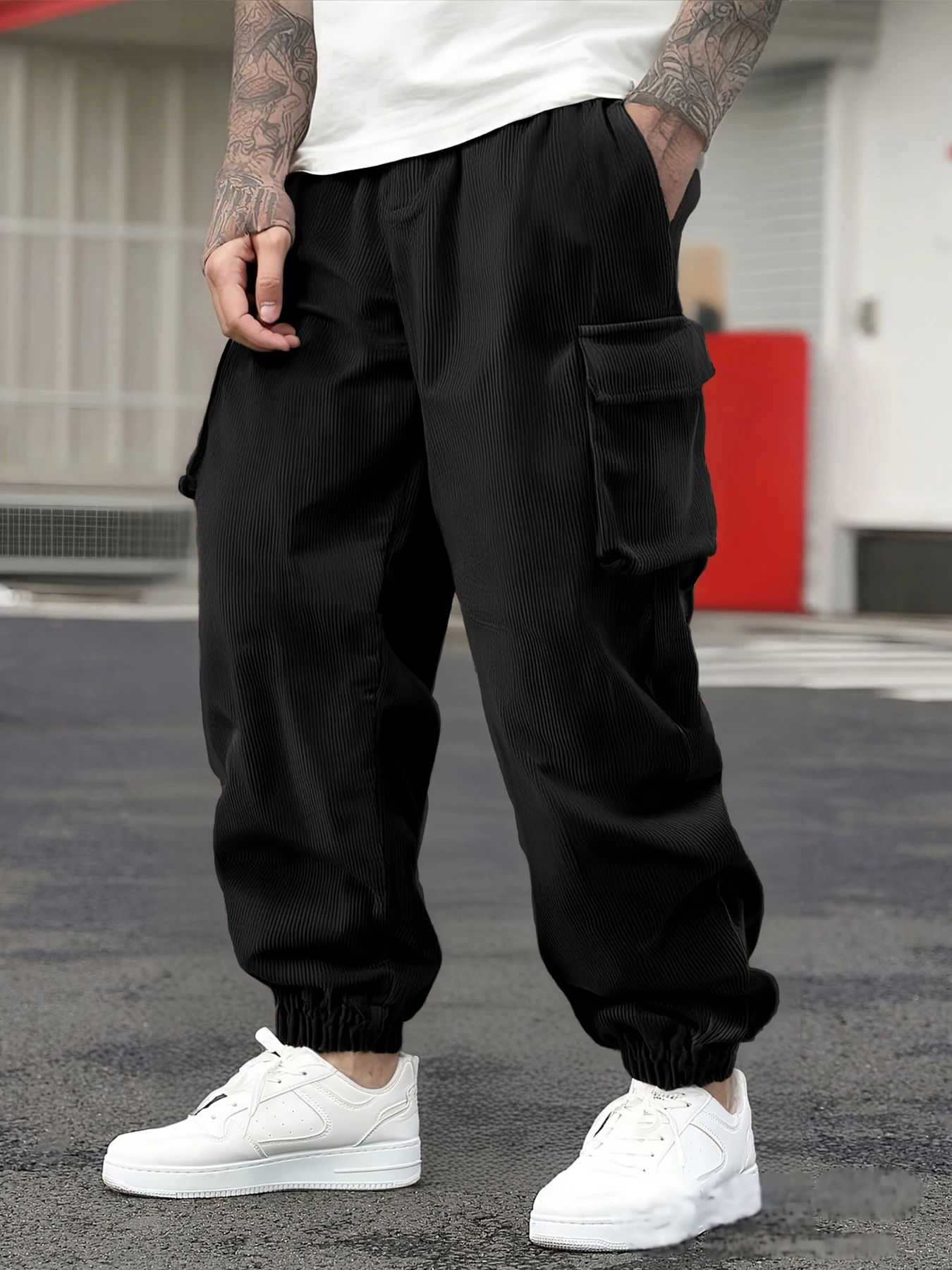 Осень и зима, новая мужская рабочая одежда большого размера, повседневные брюки для бега, универсальные вельветовые повседневные брюки, рабочие брюки с несколькими карманами
Осень и зима, новая мужская рабочая одежда большого размера, повседневные брюки для бега, универсальные вельветовые повседневные брюки, рабочие брюки с несколькими карманами