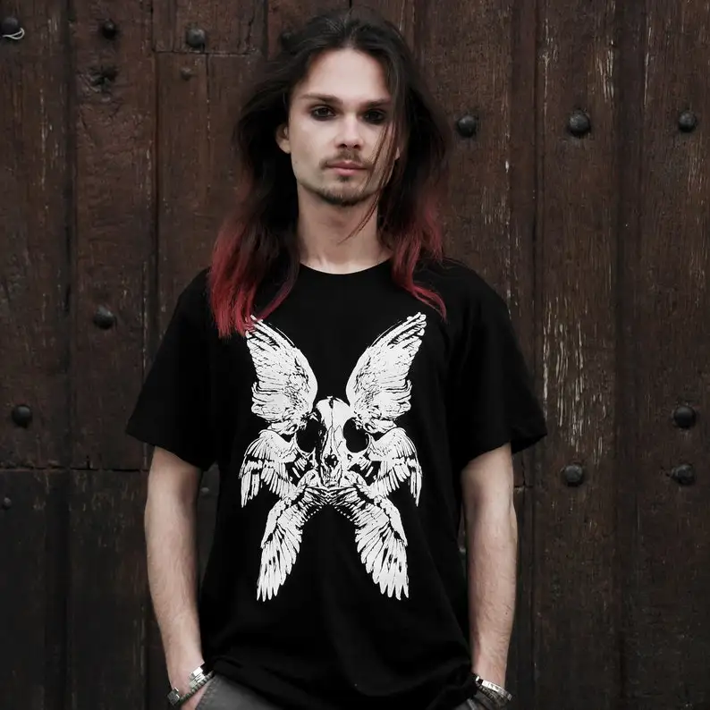 T-shirt Screen Print Gothic Grunge Alternative Biblical Angel Winged Cat Skull
T-shirt Screen Print Gothic Grunge Alternative Biblical Angel Winged Cat Skull