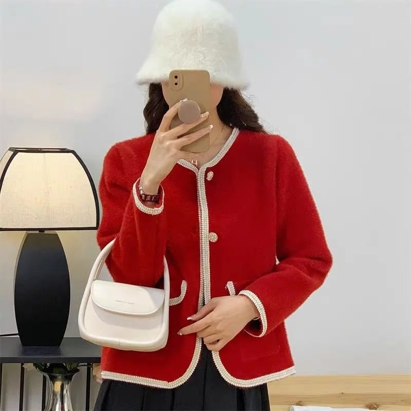 Thickened Small Fragrant Style Imitation Mink Fur Sweater Cardigan Jacket for Women's New Autumn and Winter Loose Knit Top
Thickened Small Fragrant Style Imitation Mink Fur Sweater Cardigan Jacket for Women's New Autumn and Winter Loose Knit Top