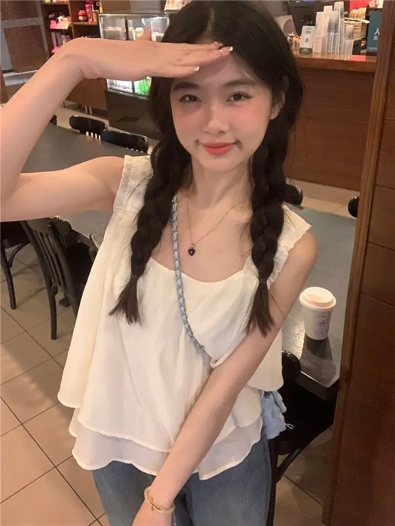 French Design Square Collar Inner Vest Short Summer Sleeveless Suspender Babydoll Shirt
French Design Square Collar Inner Vest Short Summer Sleeveless Suspender Babydoll Shirt