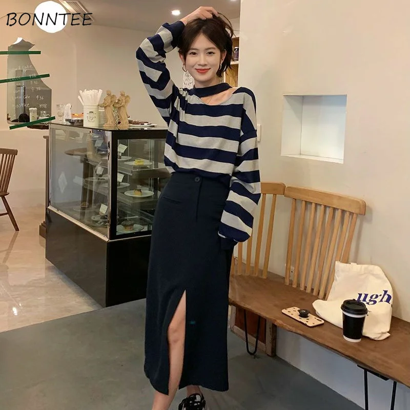 Sets Women Striped Vintage Harajuku Ins Tender T-shirts Casual Fashion Elegant Mid-calf Skirts Side-slit Design Chic 2 Pieces
Sets Women Striped Vintage Harajuku Ins Tender T-shirts Casual Fashion Elegant Mid-calf Skirts Side-slit Design Chic 2 Pieces