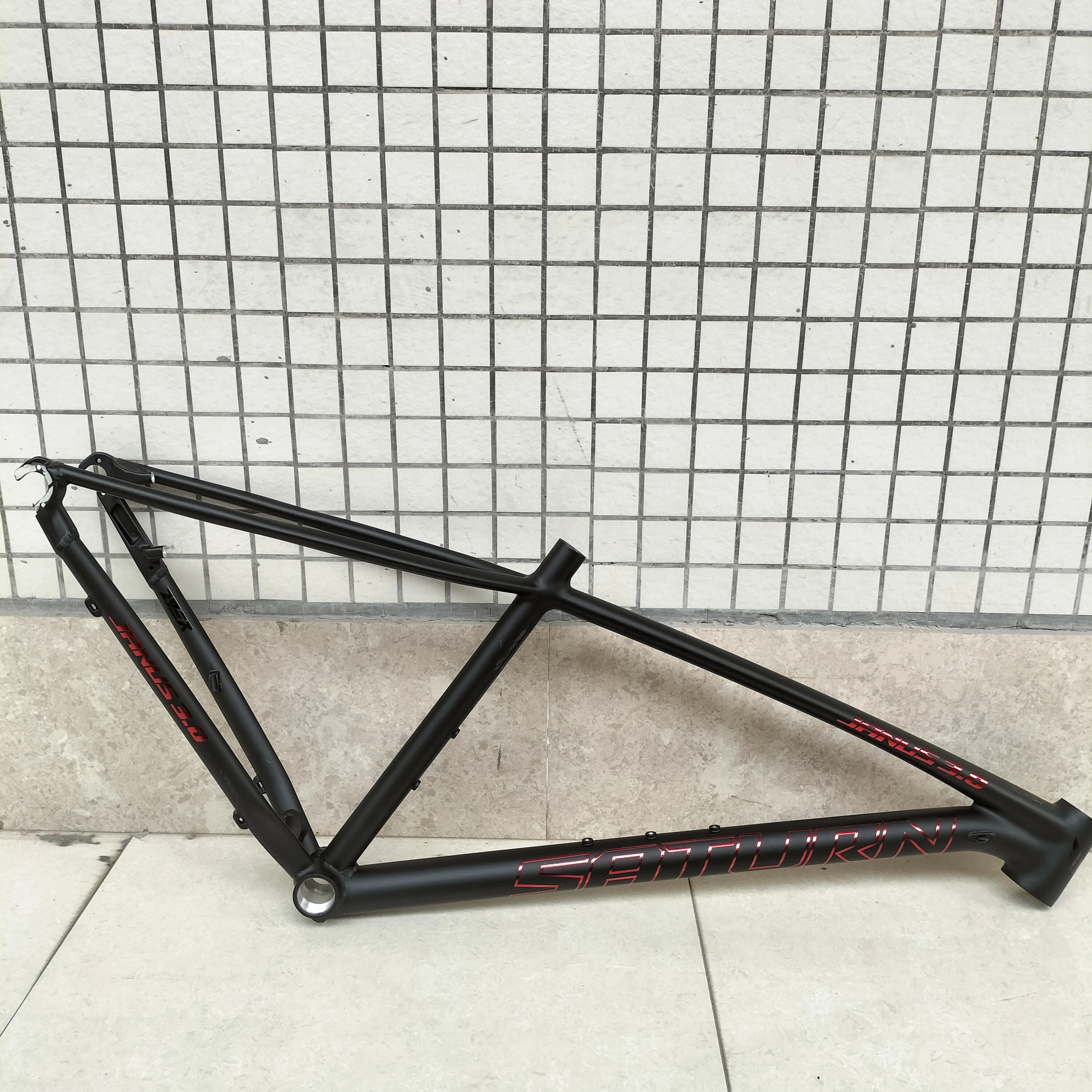 Mountain Bike Frame 700c Road Bicycle Rack Aluminum Alloy Racing Bicycle Fixed Gear BIKE Frame
Mountain Bike Frame 700c Road Bicycle Rack Aluminum Alloy Racing Bicycle Fixed Gear BIKE Frame