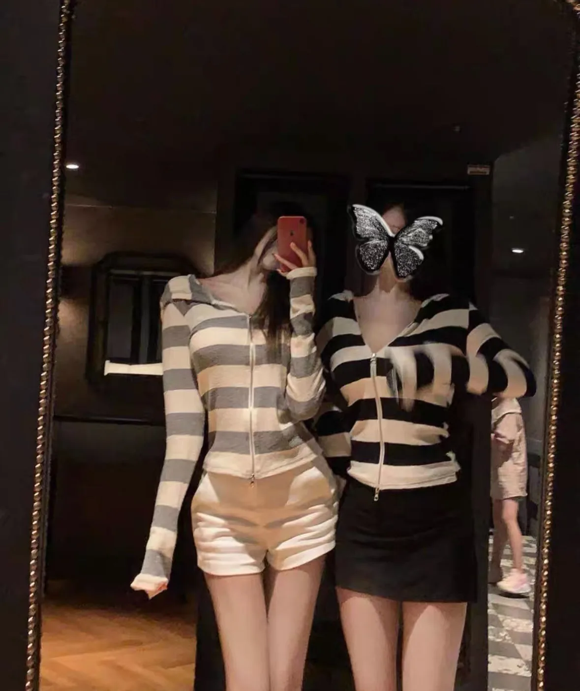 Dongda Gate 2024 Sexy Faionable Hooded Stripe ort Jaet Women's Slimming Versatile Outerwear Long Sve Polyester Fiber
Dongda Gate 2024 Sexy Faionable Hooded Stripe ort Jaet Women's Slimming Versatile Outerwear Long Sve Polyester Fiber