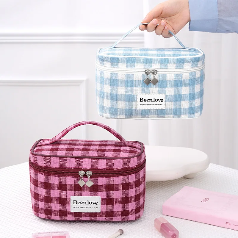 Stylish Open Top Makeup Bag With High Aesthetic Value Suitable For Business Trips Cosmetic Storage Bag Hand-Held
Stylish Open Top Makeup Bag With High Aesthetic Value Suitable For Business Trips Cosmetic Storage Bag Hand-Held