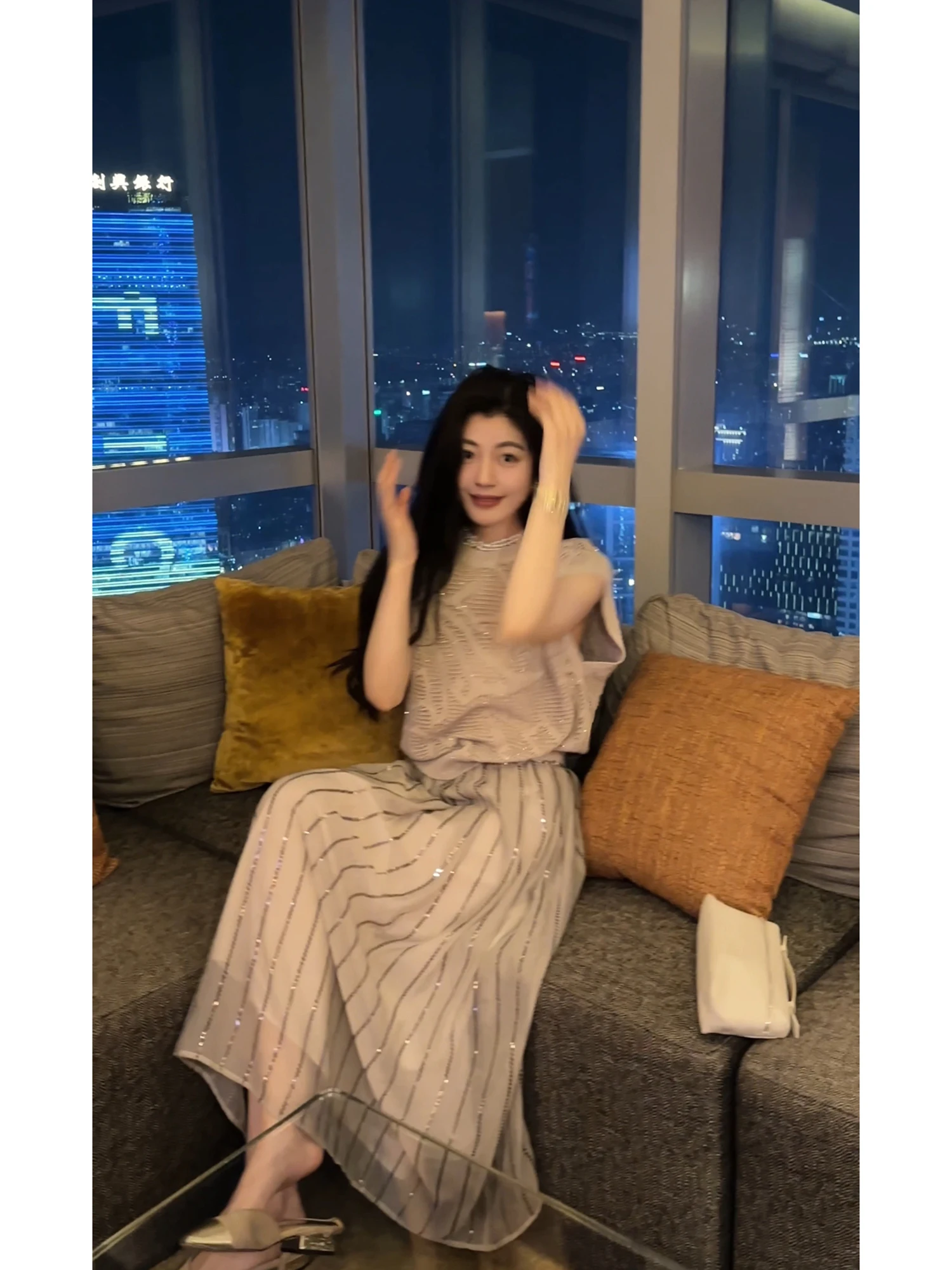 Elegant High Waist Shiny Stripe Skirt for Women Fashionable Slimming Long Skirt New Spring Collection by 2NCOU
Elegant High Waist Shiny Stripe Skirt for Women Fashionable Slimming Long Skirt New Spring Collection by 2NCOU
