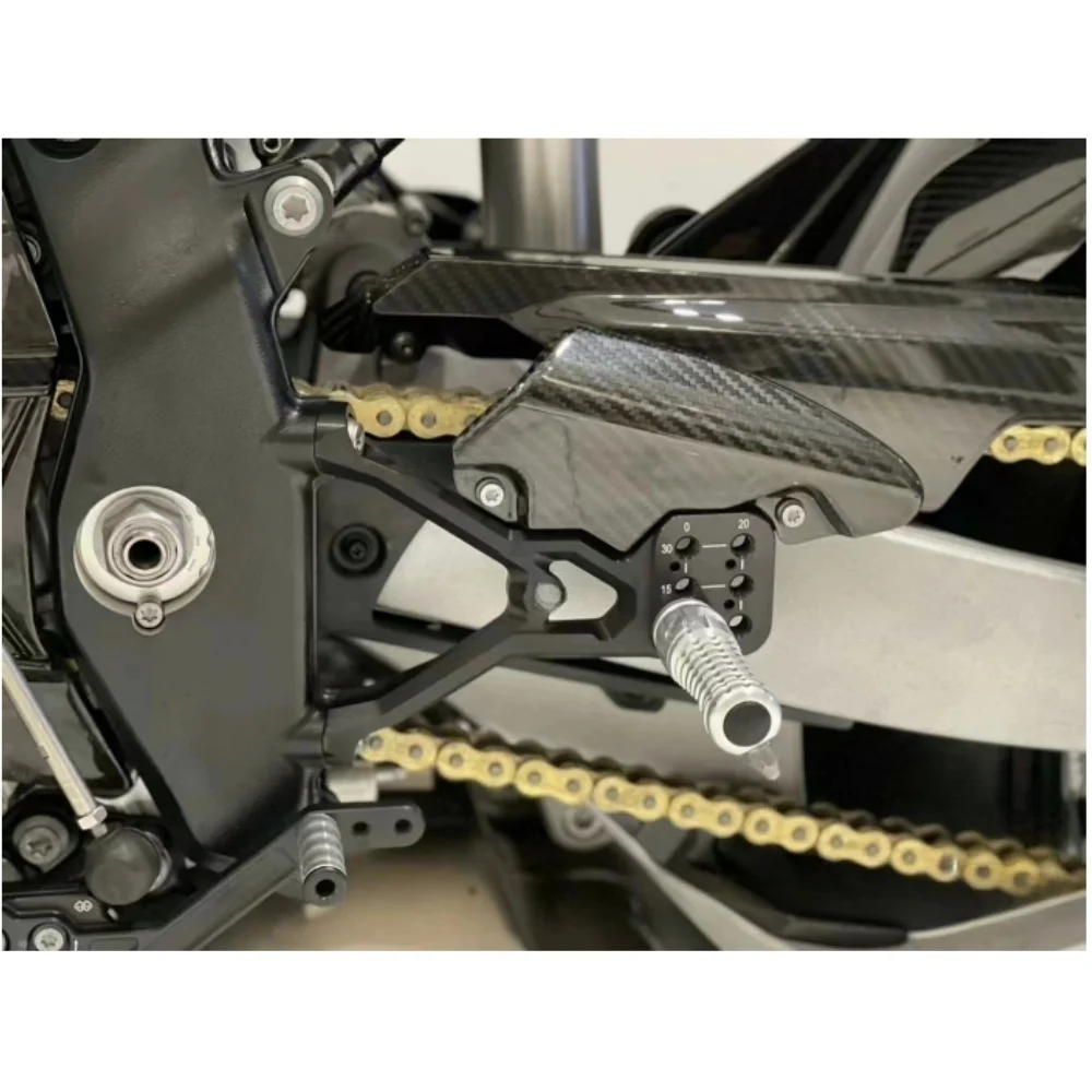 2025 For BMW S1000RR M1000RR S1000R CNC Billet Adjustable Rearsets Kit Folable Foot Rests Pegs Pedals Carbon Fiber Heel Guard
2025 For BMW S1000RR M1000RR S1000R CNC Billet Adjustable Rearsets Kit Folable Foot Rests Pegs Pedals Carbon Fiber Heel Guard