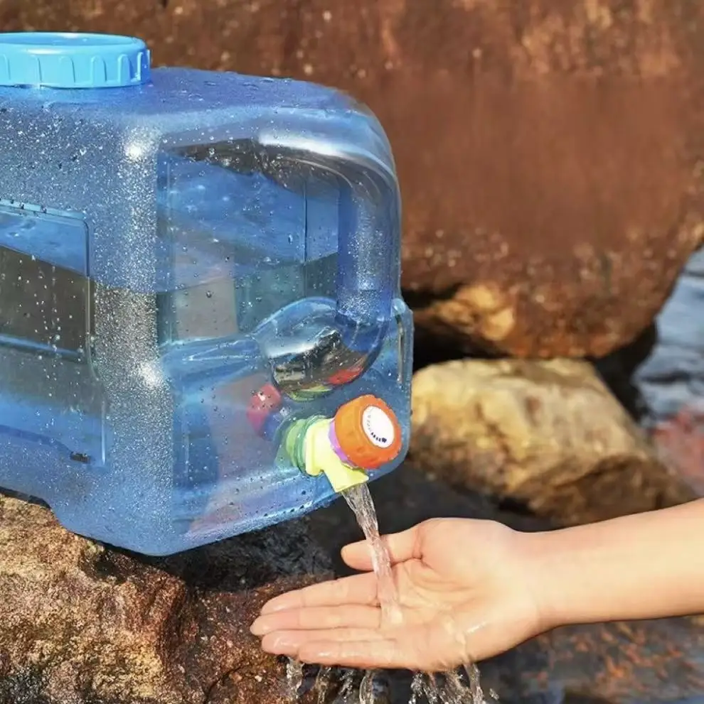 12L Eco-Friendly Lightweight Modern Horizontal PC Material Outdoor Camping Water Tank Slim Drinking Bottle With Faucet
12L Eco-Friendly Lightweight Modern Horizontal PC Material Outdoor Camping Water Tank Slim Drinking Bottle With Faucet