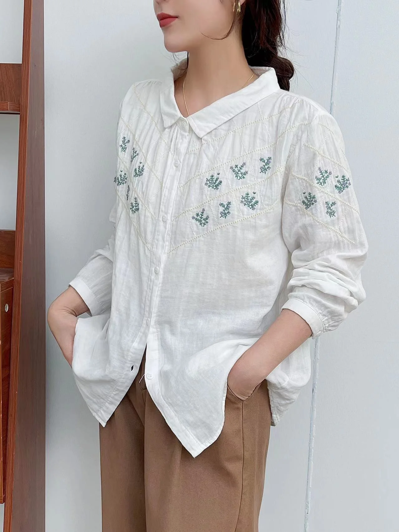 100% Cotton Yarn White Blouse for Women Tops 2024 Spring Autumn Japan Style Y2k Long Sleeve Embroidered Shirts
100% Cotton Yarn White Blouse for Women Tops 2024 Spring Autumn Japan Style Y2k Long Sleeve Embroidered Shirts