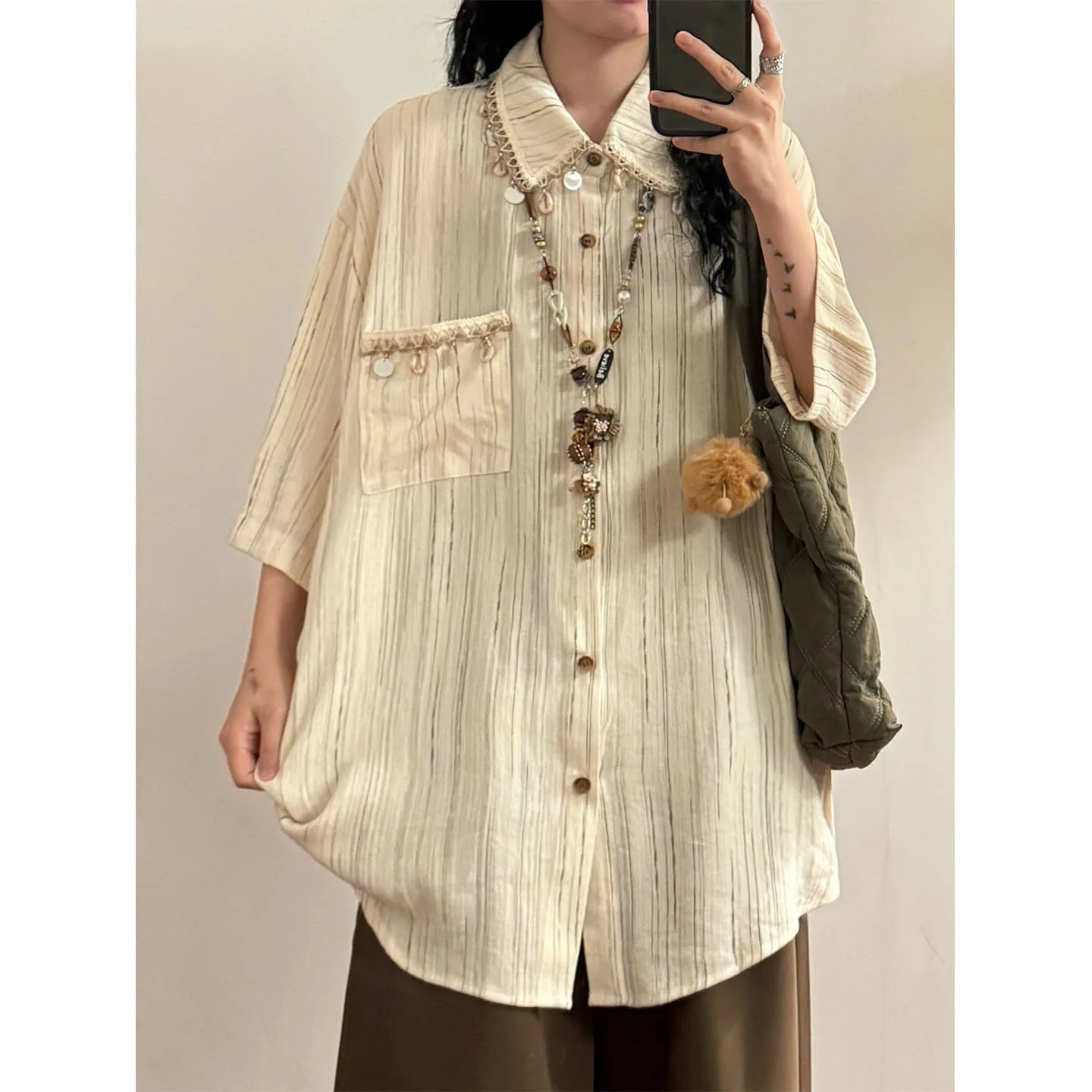 UATONLINE2026 American Retro Design Sequin Weave Band Patchwork Vertical Stripes Short Sleeve Shirt Versatile Style Women's S...
UATONLINE2026 American Retro Design Sequin Weave Band Patchwork Vertical Stripes Short Sleeve Shirt Versatile Style Women's S...