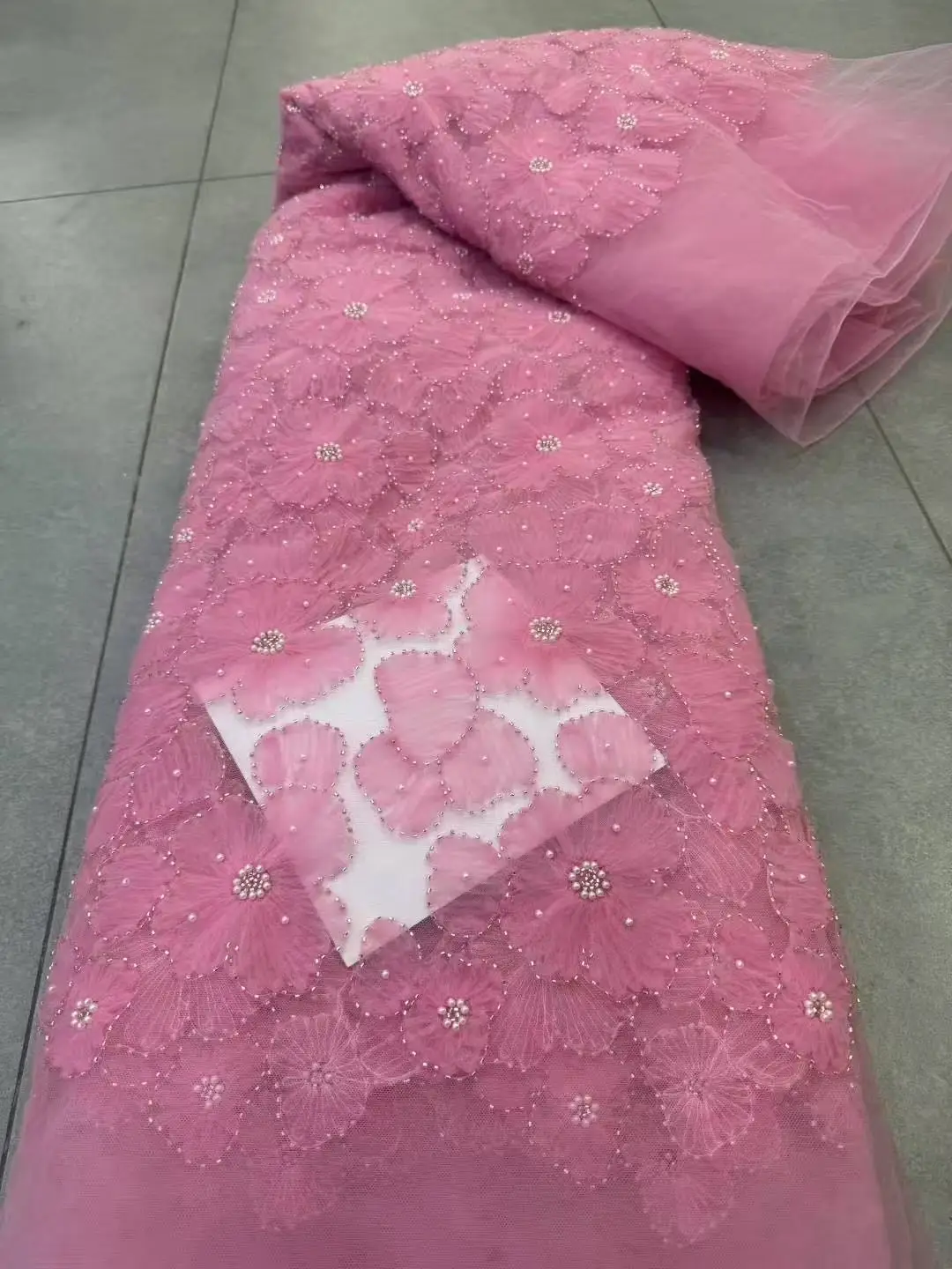 Exquisite Quality Latest Light Luxury 2025 New 3D Three-dimensional Embroidery Pink Tulle Shimmering Lace Evening Dress 20A01
Exquisite Quality Latest Light Luxury 2025 New 3D Three-dimensional Embroidery Pink Tulle Shimmering Lace Evening Dress 20A01