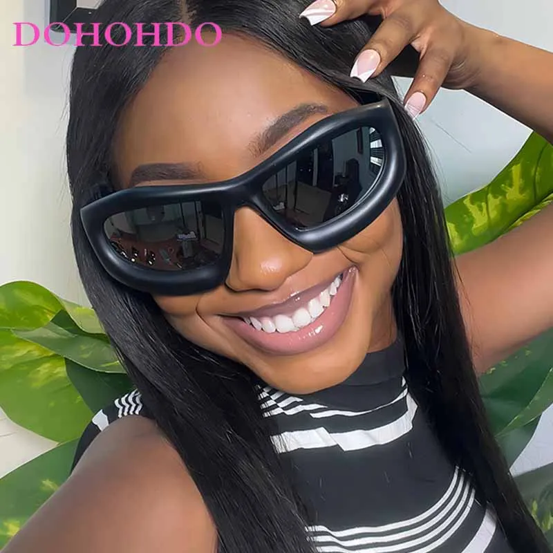 Fashion Luxury Y2K Futuristic Sunglasses Trendy Cool Hip Hop Eyeglasses Large Frame Womens Personality Punk Style Glasses UV400
Fashion Luxury Y2K Futuristic Sunglasses Trendy Cool Hip Hop Eyeglasses Large Frame Womens Personality Punk Style Glasses UV400