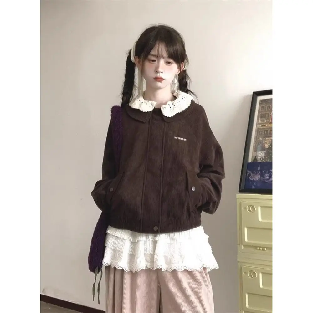 Японский ретро студенческий стиль, контрастная кружевная куртка, куртка для женщин, осенний дизайн, нишевый темперамент, свободный топ, кардиган
Японский ретро студенческий стиль, контрастная кружевная куртка, куртка для женщин, осенний дизайн, нишевый темперамент, свободный топ, кардиган