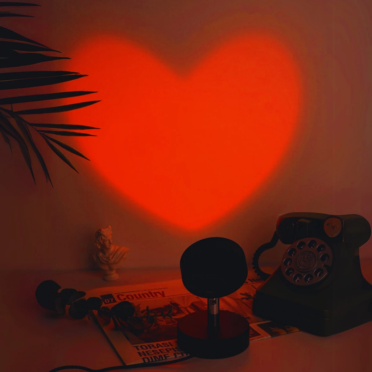 Romantic Heart shaped LED Projection Light - USB Powered Photography Background, Bedroom Decoration, Valentine's Day Gift
Romantic Heart shaped LED Projection Light - USB Powered Photography Background, Bedroom Decoration, Valentine's Day Gift