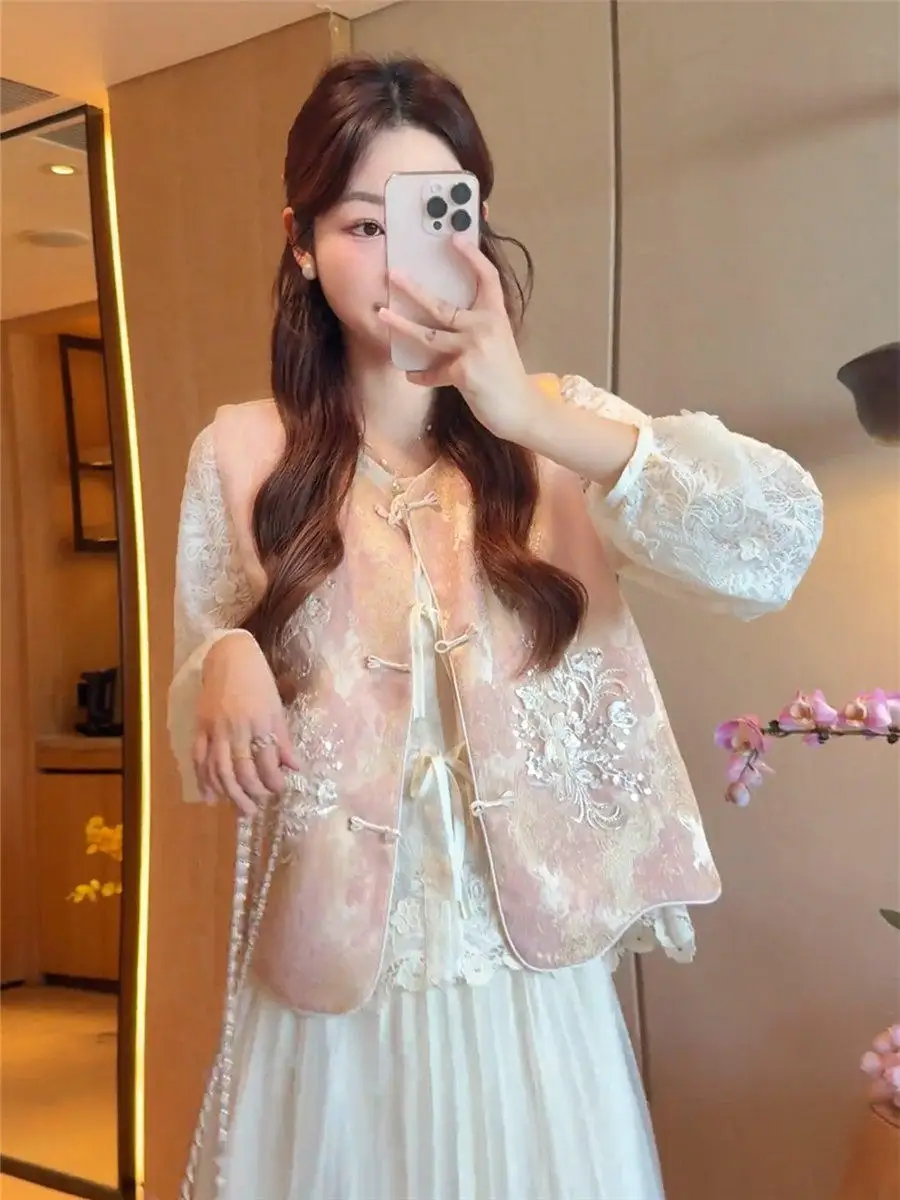 New Chinese Style Women's Vest Heavy Embroidery Bead Spring 2026 New Collection High-End Feeling Button Embroidery Top
New Chinese Style Women's Vest Heavy Embroidery Bead Spring 2026 New Collection High-End Feeling Button Embroidery Top