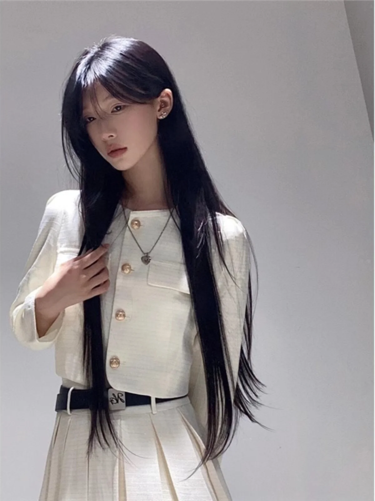 Tweed Jacket Beige Womens Fall Slim Fitted Silhouette Graceful Feminine Beautiful Elegant Workplace Working Commuting Office Ins
Tweed Jacket Beige Womens Fall Slim Fitted Silhouette Graceful Feminine Beautiful Elegant Workplace Working Commuting Office Ins