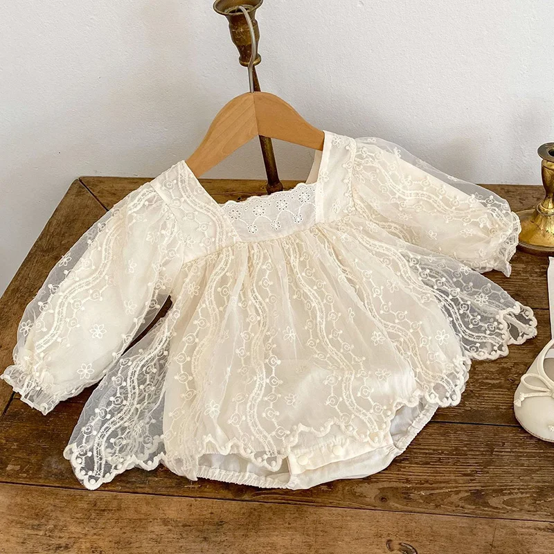2024 New Spring Newborn Baby Girl Jumpsuit Long Sleeved Cotton Mesh Splicing Infant Baby Girl Bodysuits Children Clothes
2024 New Spring Newborn Baby Girl Jumpsuit Long Sleeved Cotton Mesh Splicing Infant Baby Girl Bodysuits Children Clothes