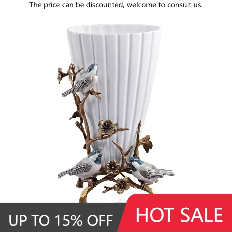 Retro Creative European White Living Home Wave Mouth Ceramic Hand-painted Vase Ceramic Handmade Flowers With Copper
Retro Creative European White Living Home Wave Mouth Ceramic Hand-painted Vase Ceramic Handmade Flowers With Copper