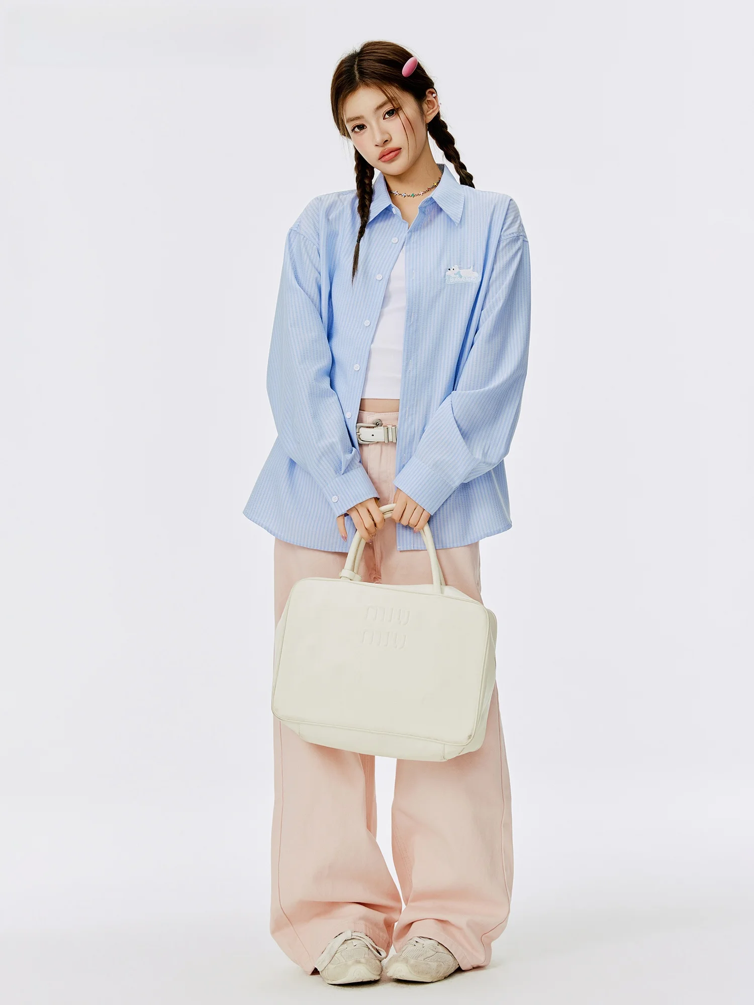 Unique Blue Striped Loose Long Sve Women's irt Spring Faion Outerwear Korean Sle Breathable Sun Protection Youthful
Unique Blue Striped Loose Long Sve Women's irt Spring Faion Outerwear Korean Sle Breathable Sun Protection Youthful