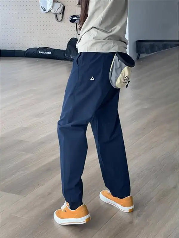 Men's Soft ell Waterproof Casual Cargo Pants Straight Leg Outdoor Climbing Trousers Micro Cone Function Workwear Jeans
Men's Soft ell Waterproof Casual Cargo Pants Straight Leg Outdoor Climbing Trousers Micro Cone Function Workwear Jeans