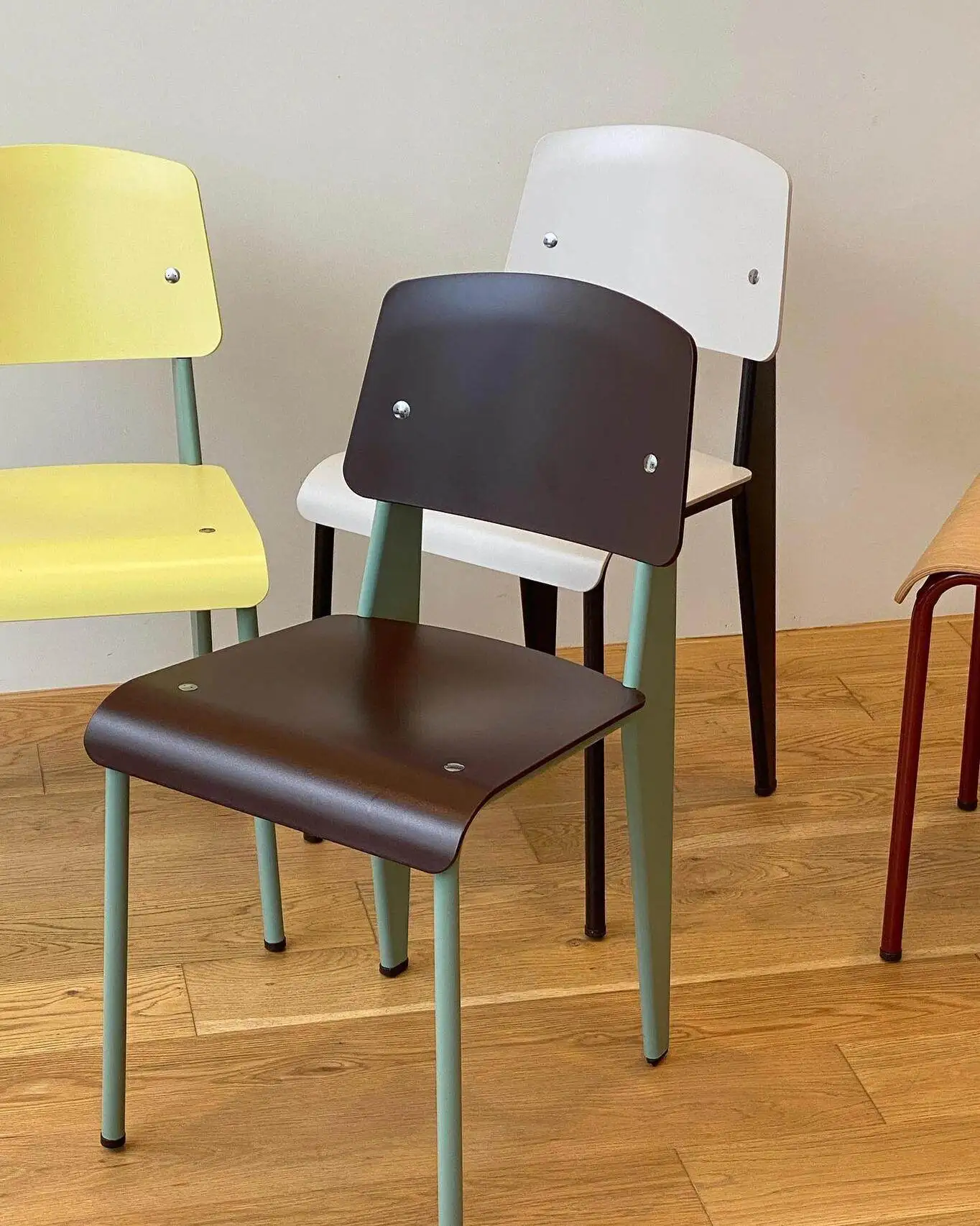 J Pre-Owned Dining Chairs Solid Wood Chairs Dining Table Chairs Home Vintage Cream Style Back Stool Standard Chair
J Pre-Owned Dining Chairs Solid Wood Chairs Dining Table Chairs Home Vintage Cream Style Back Stool Standard Chair
