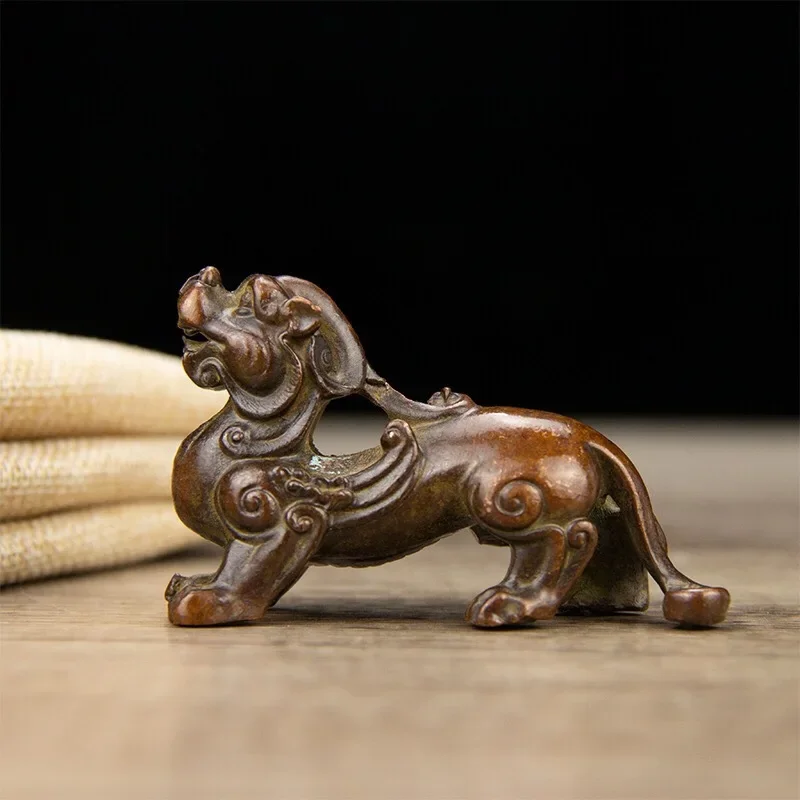Little Fairy/ Retro Pure Copper Pixiu Tea Pet Creative Home Ornaments Metal Animal Model Ornaments Home Garden Decoration Gifts
Little Fairy/ Retro Pure Copper Pixiu Tea Pet Creative Home Ornaments Metal Animal Model Ornaments Home Garden Decoration Gifts