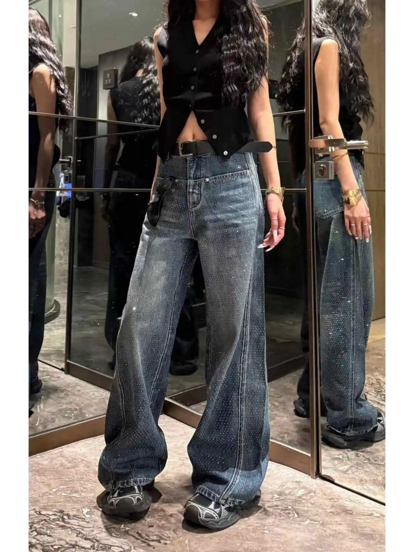 American Retro Hot Diamond Straight Jeans Women's Spring High Street Design High Waist Loose and Thin Wide-leg Pants
American Retro Hot Diamond Straight Jeans Women's Spring High Street Design High Waist Loose and Thin Wide-leg Pants