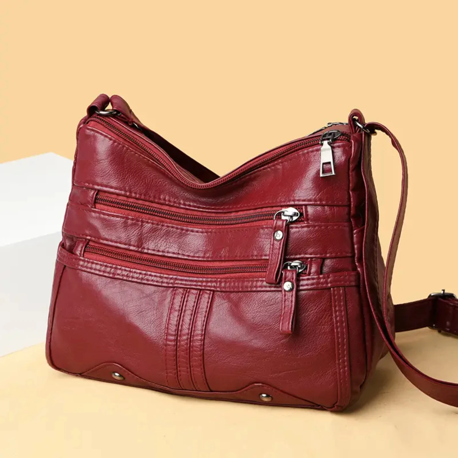 Adjustable Strap Women's Casual Faux Leather Crossbody Bag With Zipper - Chic and Trendy Shoulder Bag for Everyday Use
Adjustable Strap Women's Casual Faux Leather Crossbody Bag With Zipper - Chic and Trendy Shoulder Bag for Everyday Use