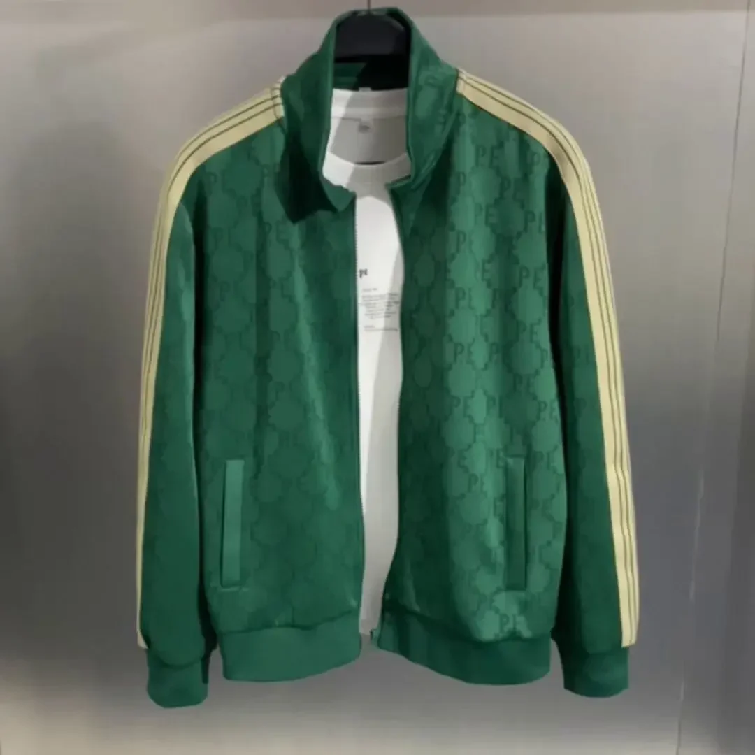 Coat Men's Spring and Autumn Fashion Brand American High Street Presbyopic Full Printed Fashion Men's Jacket Cardigan Jacket
Coat Men's Spring and Autumn Fashion Brand American High Street Presbyopic Full Printed Fashion Men's Jacket Cardigan Jacket