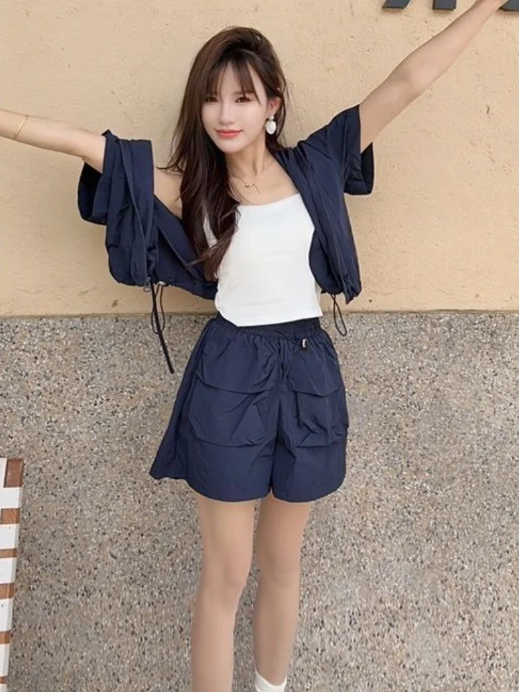 Plain Short Sets for Women 2 Pieces Tracksuit Hoodie Chic and Elegant Casual Summer Fashion 2025 Novelties Classic Woman Shorts
Plain Short Sets for Women 2 Pieces Tracksuit Hoodie Chic and Elegant Casual Summer Fashion 2025 Novelties Classic Woman Shorts