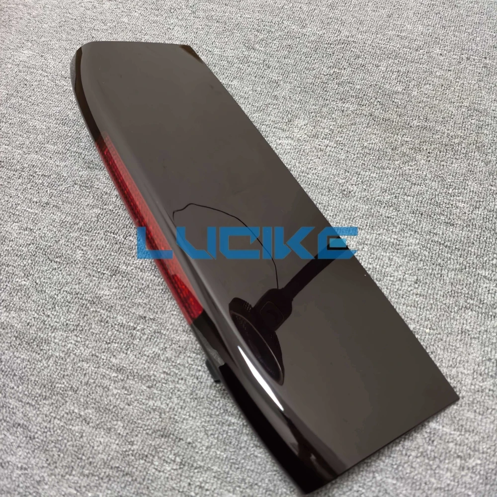 For Land Rover Discovery 3 Discovery 4 L319 2005-2016 Car Rear Top Wing High mounted Brake Light OE: LR029623
For Land Rover Discovery 3 Discovery 4 L319 2005-2016 Car Rear Top Wing High mounted Brake Light OE: LR029623