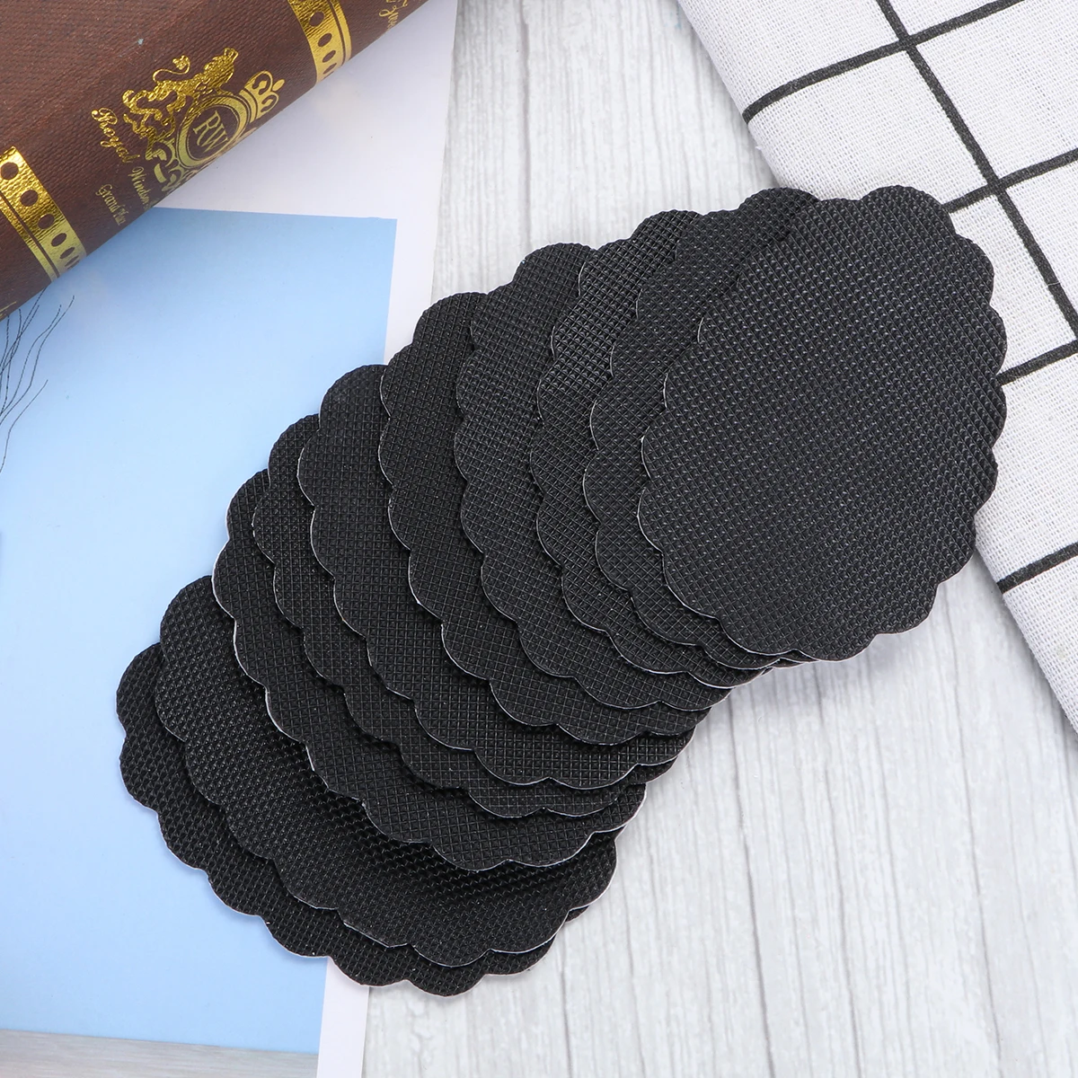 2 Pairs Anti Slip Stickers for High Heel Soles Non slip Wear resistant Shoes Accessories Self adhesive Pads Reduce Noise Easy to
2 Pairs Anti Slip Stickers for High Heel Soles Non slip Wear resistant Shoes Accessories Self adhesive Pads Reduce Noise Easy to