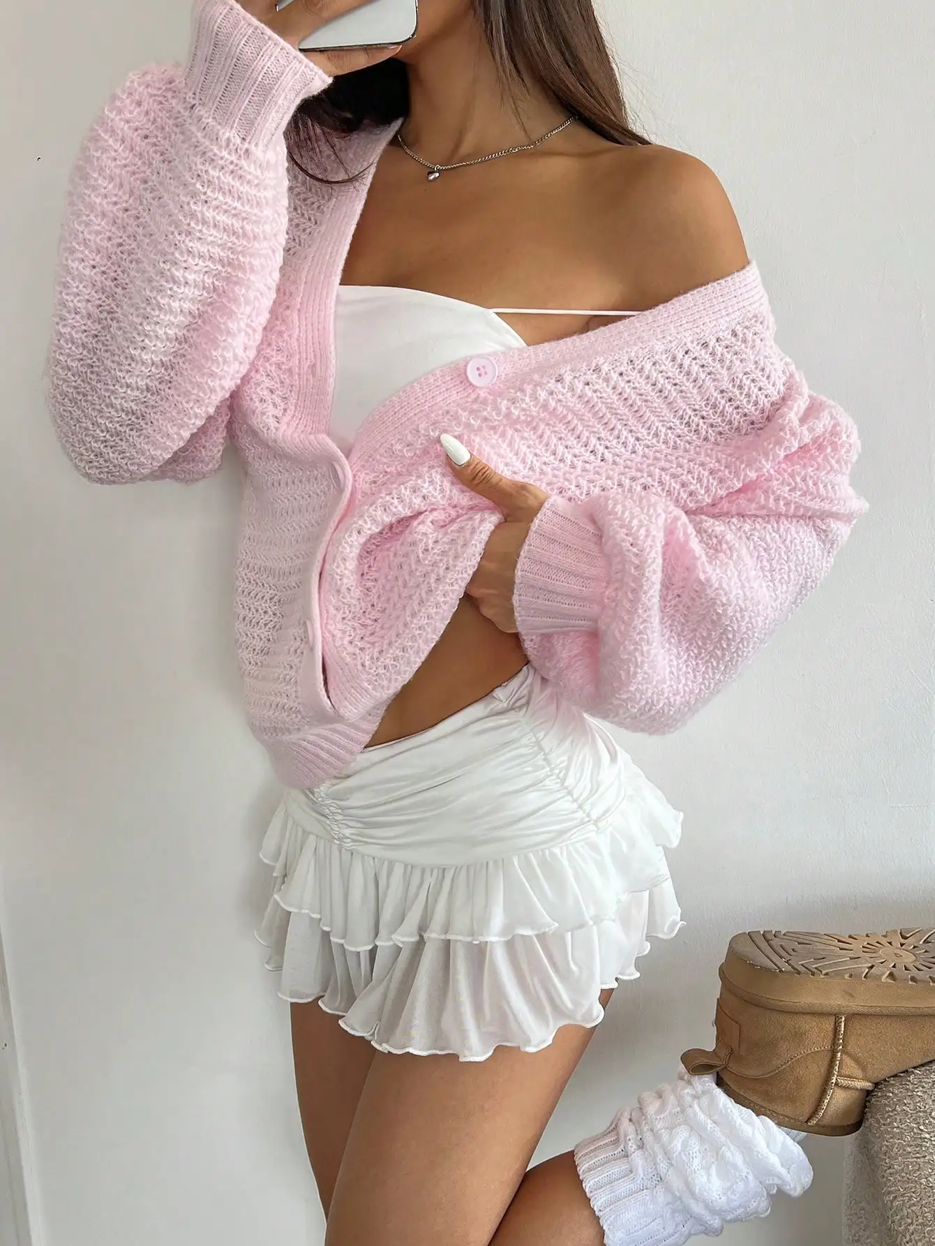 Pink Knit Open Front Cardigan with Drop Shoulder & Button Detail, Loose Fit for Spring Autumn
Pink Knit Open Front Cardigan with Drop Shoulder & Button Detail, Loose Fit for Spring Autumn