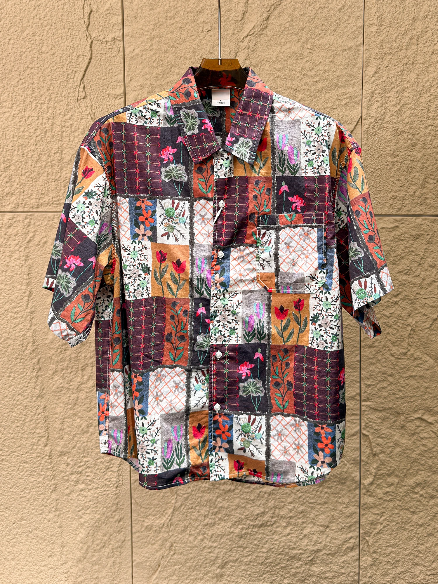 Casual Style Patchwork Men's Shirt Breathable Comfortable Summer Short Sleeve Smooth Drape Collarless Fashionable Linen Blend
Casual Style Patchwork Men's Shirt Breathable Comfortable Summer Short Sleeve Smooth Drape Collarless Fashionable Linen Blend
