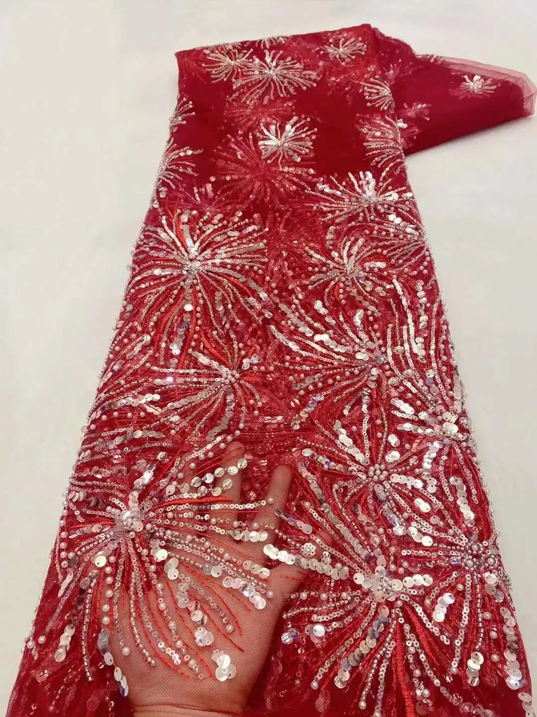 High quality Bead stone French Mesh yarn lace fabric African fabric for wedding design For Party / Evening dresses
High quality Bead stone French Mesh yarn lace fabric African fabric for wedding design For Party / Evening dresses