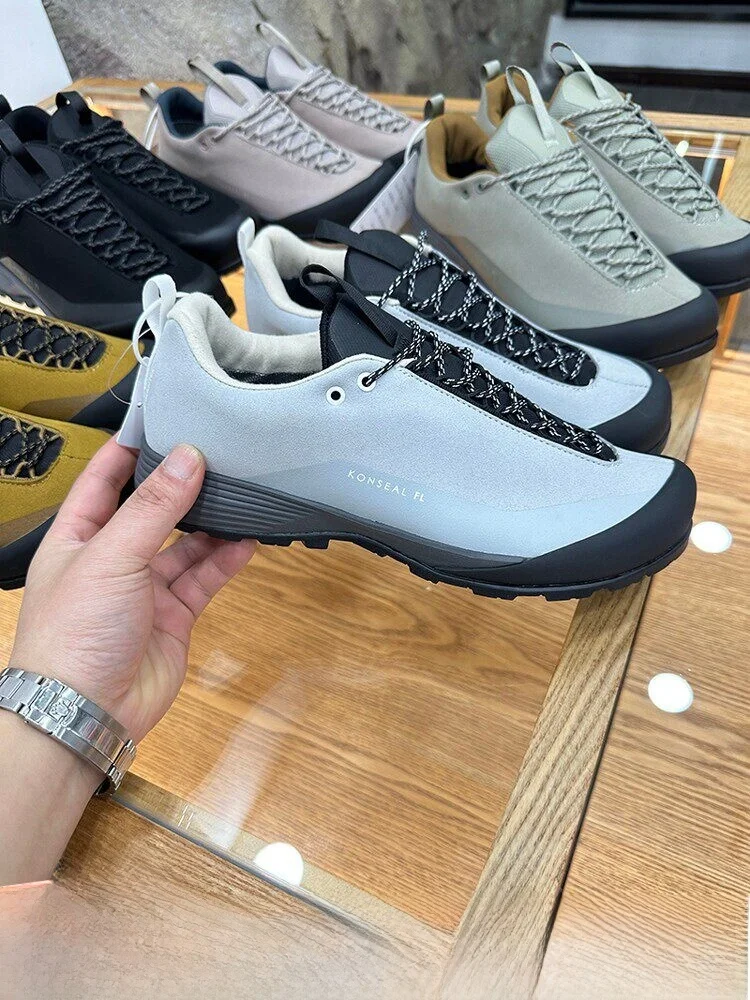 Lightweight Men's Outdoor Hiking Sport Shoes Anti-slip Wear-resistant FL Series Fly Bird Casual Fashionable Leisure Shoes
Lightweight Men's Outdoor Hiking Sport Shoes Anti-slip Wear-resistant FL Series Fly Bird Casual Fashionable Leisure Shoes