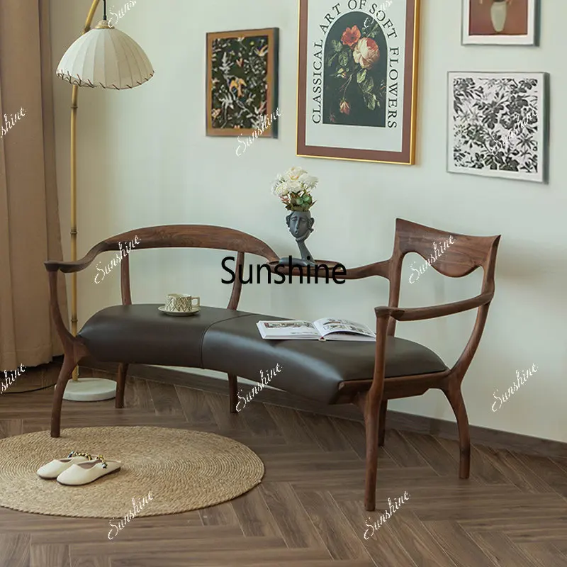 French retro sofa balcony lazy solid wood chair
French retro sofa balcony lazy solid wood chair