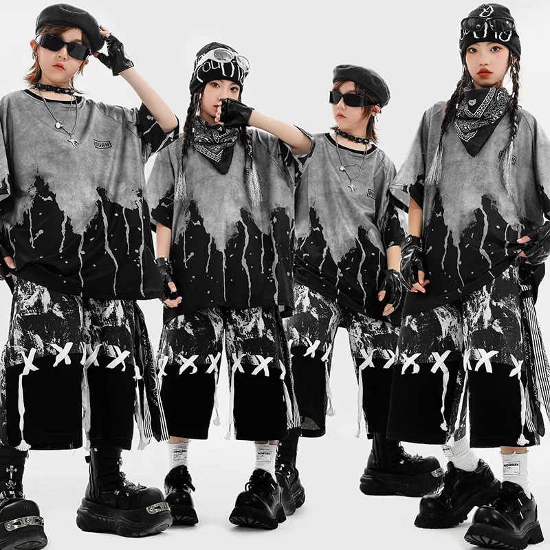 Boys Hip Hop Dance Costume Girls Loose Tops Black Shorts Fashion Jazz Dance Performance Clothes Set Kpop Outfits Cool Stage Wear
Boys Hip Hop Dance Costume Girls Loose Tops Black Shorts Fashion Jazz Dance Performance Clothes Set Kpop Outfits Cool Stage Wear