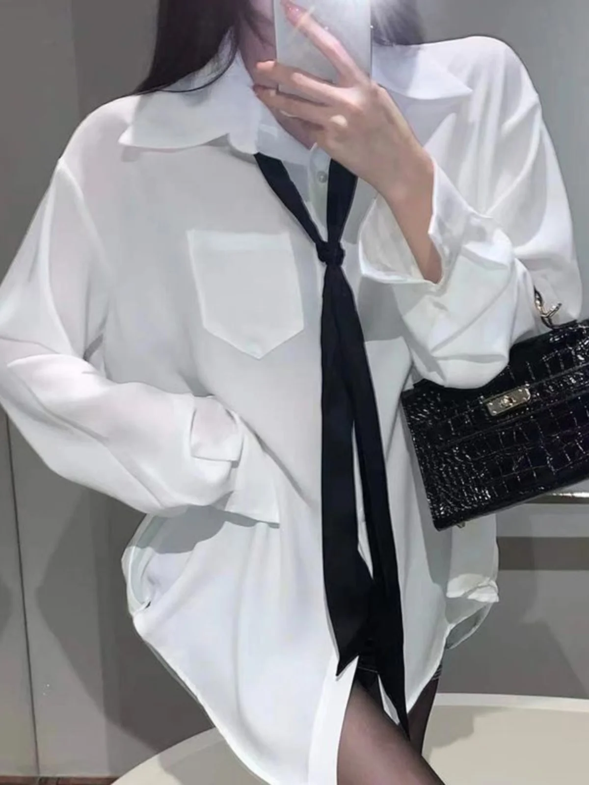 New Advanced Sensation Draped College Style White Shirt Women Light Mature Lady Thin Loose Versatile Chiffon Open Cardigan
New Advanced Sensation Draped College Style White Shirt Women Light Mature Lady Thin Loose Versatile Chiffon Open Cardigan