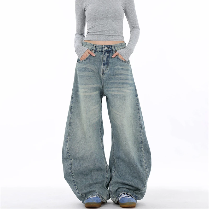 Summer's New women's fashion high streetWashed blue cat beardScimitar jeans high-quality retro wide-leg pants loose banana pants
Summer's New women's fashion high streetWashed blue cat beardScimitar jeans high-quality retro wide-leg pants loose banana pants