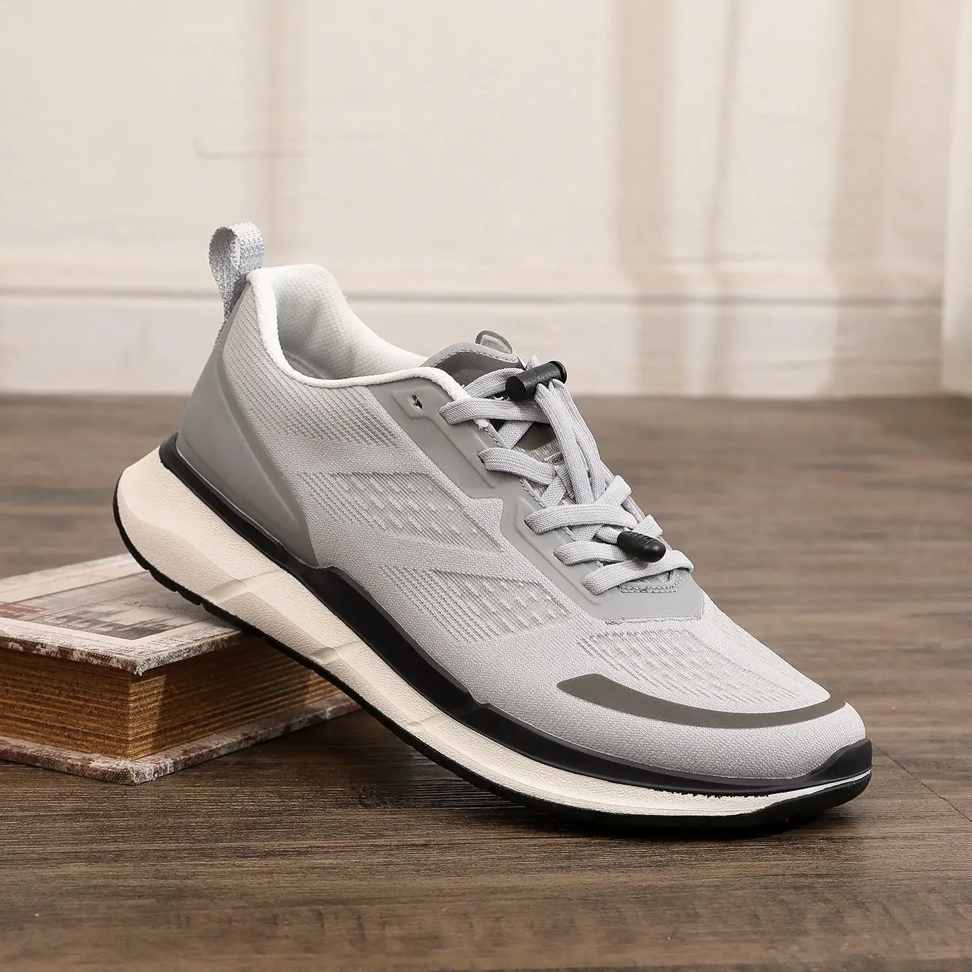 Модные мужские кроссовки, оригинальные спортивные кроссовки для ленивых, сетчатые теннисные кроссовки, лоферы для бега, дышащие легкие прогулочные спортивные кроссовки 
Модные мужские кроссовки, оригинальные спортивные кроссовки для ленивых, сетчатые теннисные кроссовки, лоферы для бега, дышащие легкие прогулочные спортивные кроссовки