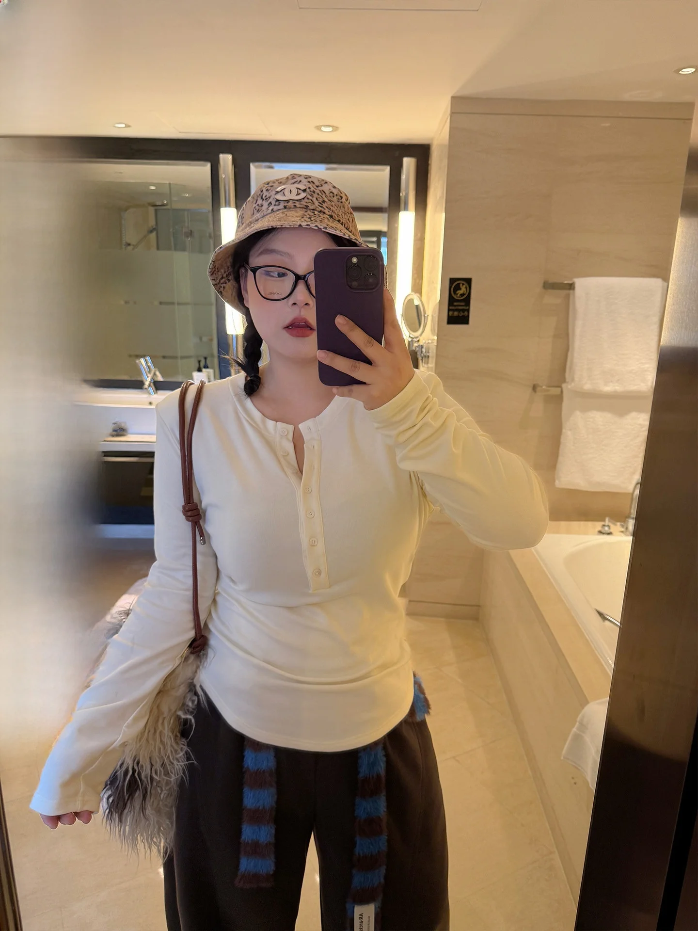 Women's plus Size Fce Lined Slimming Base irt Casual Sle Long Sve round Ne Button up Thiened Winter Top
Women's plus Size Fce Lined Slimming Base irt Casual Sle Long Sve round Ne Button up Thiened Winter Top