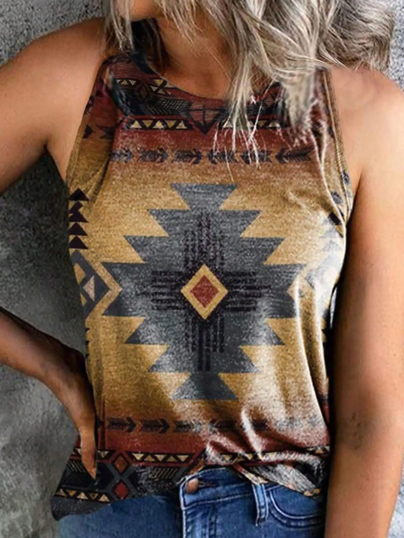 Женский повседневный свободный жилет в стиле ретро с цветочным принтом, женская повседневная футболка без рукавов в стиле вестерн с этническим принтом
Женский повседневный свободный жилет в стиле ретро с цветочным принтом, женская повседневная футболка без рукавов в стиле вестерн с этническим принтом