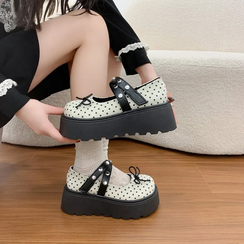 2026 Spring and Autumn Elegant Round-Toe Butterfly High heel Shoes Fashionble Comfortable Women's Shoes
2026 Spring and Autumn Elegant Round-Toe Butterfly High heel Shoes Fashionble Comfortable Women's Shoes
