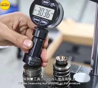 CRDI Common Rail Diesel Fuel Injector Solenoid Valve Lift Measuring Tool Eui Tools for Scania
CRDI Common Rail Diesel Fuel Injector Solenoid Valve Lift Measuring Tool Eui Tools for Scania