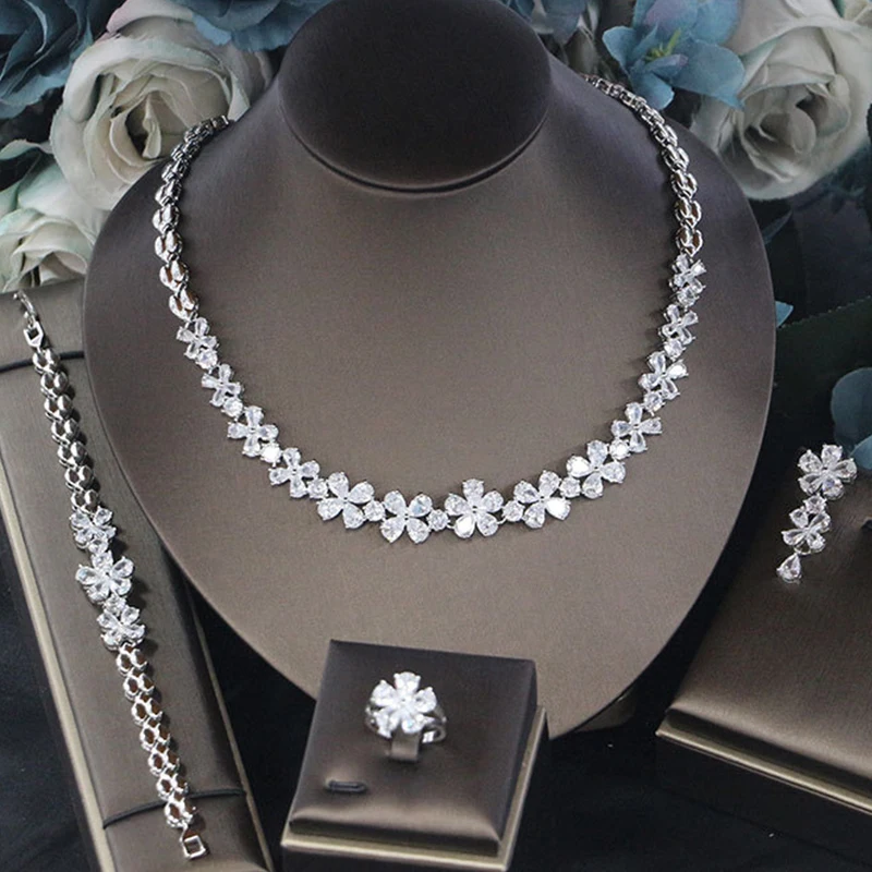 luxury jewelry sets 4pcs white zirconia flower necklace bracelet ring earrings wedding bridal jewelry shiny evening party female
luxury jewelry sets 4pcs white zirconia flower necklace bracelet ring earrings wedding bridal jewelry shiny evening party female