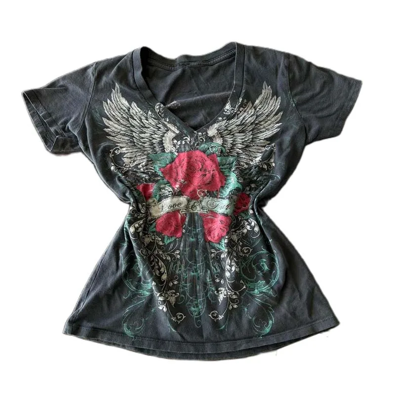 E-girl Gothic Aesthetic Crop Tops 90s Vintage Y2k Clothes Rose Wings Graphic Tees Cyber Grunge V Neck Short Sleeve T-shirts
E-girl Gothic Aesthetic Crop Tops 90s Vintage Y2k Clothes Rose Wings Graphic Tees Cyber Grunge V Neck Short Sleeve T-shirts