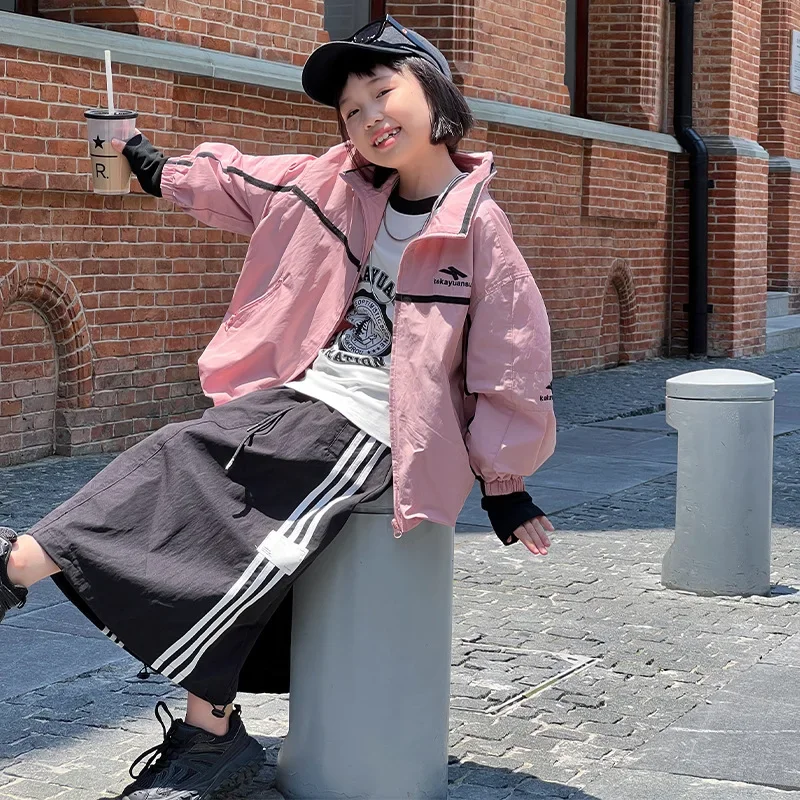 Girls Coat 2024 Autumn New Childrens Clothing Korean Style Baby Girls Fashion Solid Color Jacket Casual Simple and Daily
Girls Coat 2024 Autumn New Childrens Clothing Korean Style Baby Girls Fashion Solid Color Jacket Casual Simple and Daily