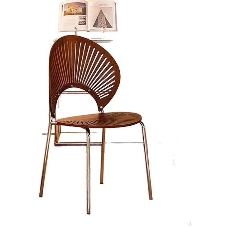 Nordic solid wood dining chair shell chair home simple modern sun chair light luxury
Nordic solid wood dining chair shell chair home simple modern sun chair light luxury